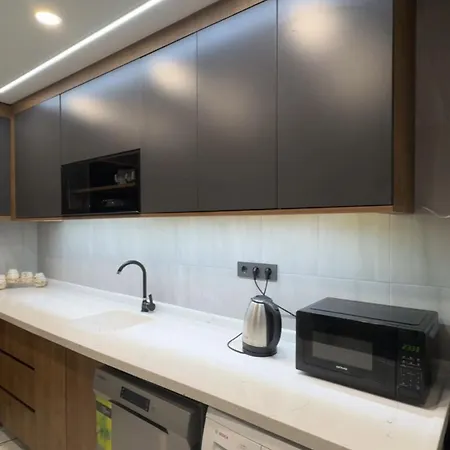 Sisli 4d Apartment